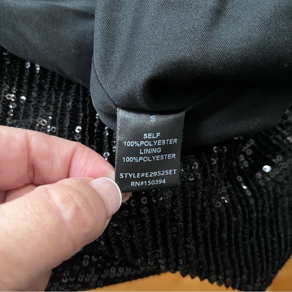 SEQUINNED MINI SKIRT BY ÉTOPHE STUDIOS - Picture 6 of 6